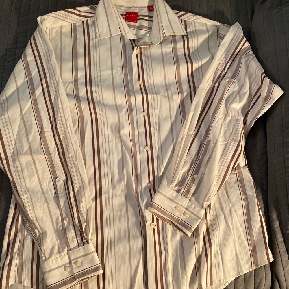 Men’s Report striped dress shirt.